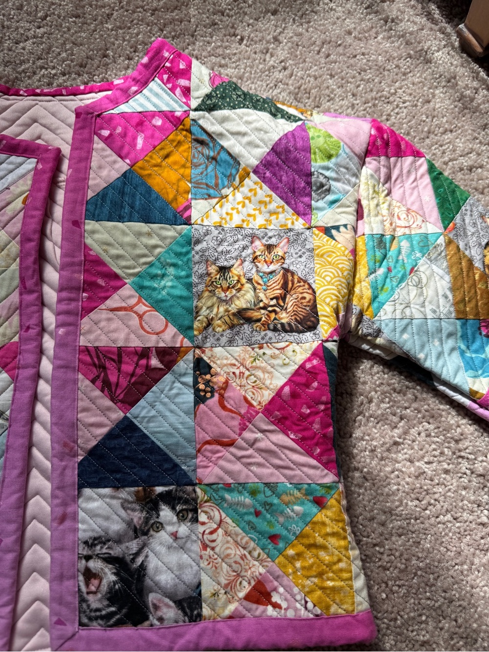 Girls handmade Colorful Triangle Patchwork Quilted Jacket with Kitty cat print - Picture 3 of 13